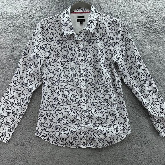 Talbots Size 6 Long Sleeve Button Up Collard Shirt Bow Pattern Classic Work - Picture 5 of 10